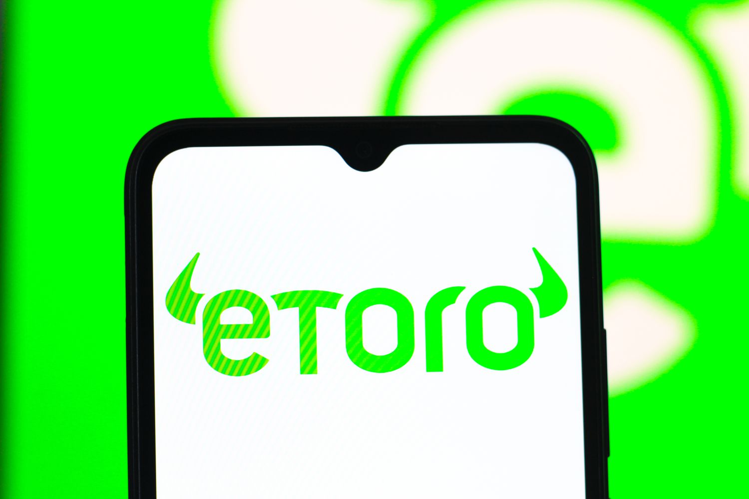 Retail Trading Platform eToro files for US IPO and reports of soaring crypto demand 4 August 29, 2025 8:07 pm Retail Trading Platform eToro files for US IPO and reports of soaring crypto demand EToro logo on a smartphone screen
