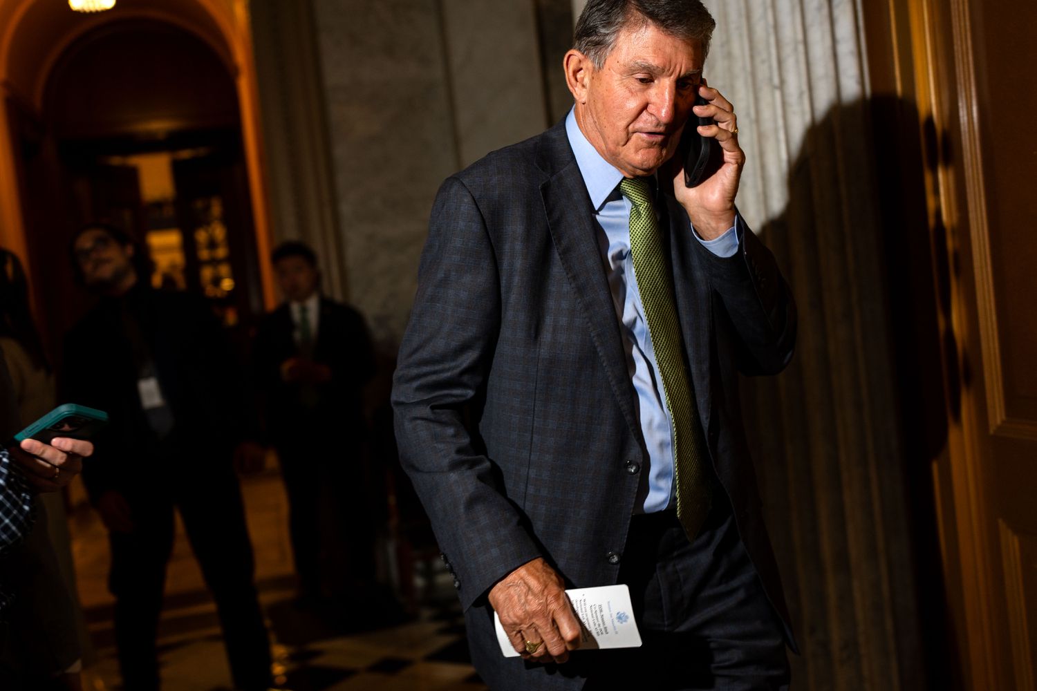 Ex-West Virginia Governor, Senator Manchin Joins Ramaco Resources Board 3 June 16, 2025 3:43 pm Ex-West Virginia Governor, Senator Manchin Joins Ramaco Resources Board Then-U.S. Sen. Joe Manchin (I-WV) departs the Senate Chamber at the Capitol on September 25, 2024 in Washington, DC