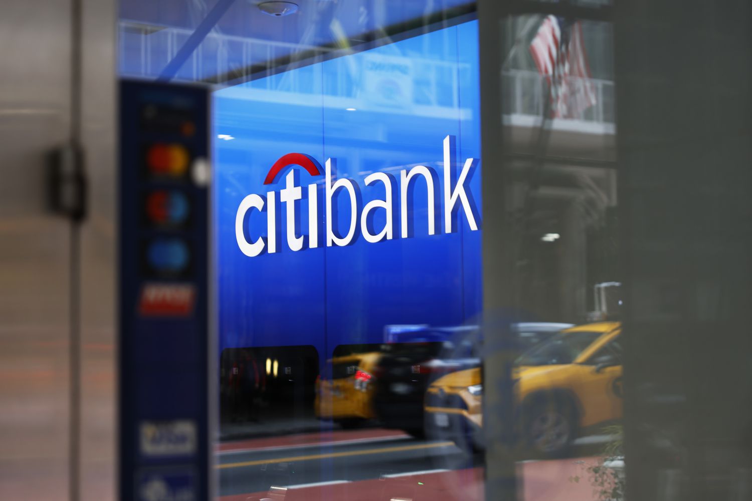 Citigroup Q1 Outcomes High Estimates; CEO Fraser Says She's Bullish on US Greenback 3 May 8, 2025 10:57 pm Citigroup Q1 Outcomes High Estimates; CEO Fraser Says She's Bullish on US Greenback citi