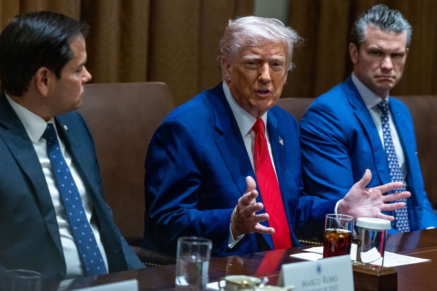 Trump's pause in 'Reciprocal" Tariffs Did Not Reduce Economic Risks 3 July 27, 2025 12:34 pm Trump's pause in 'Reciprocal" Tariffs Did Not Reduce Economic Risks Marco Rubio, US secretary of state, from left, US President Donald Trump, and Pete Hegseth, US secretary of defense, during a cabinet meeting at the White House in Washington, DC, US, on Thursday, April 10, 2025.