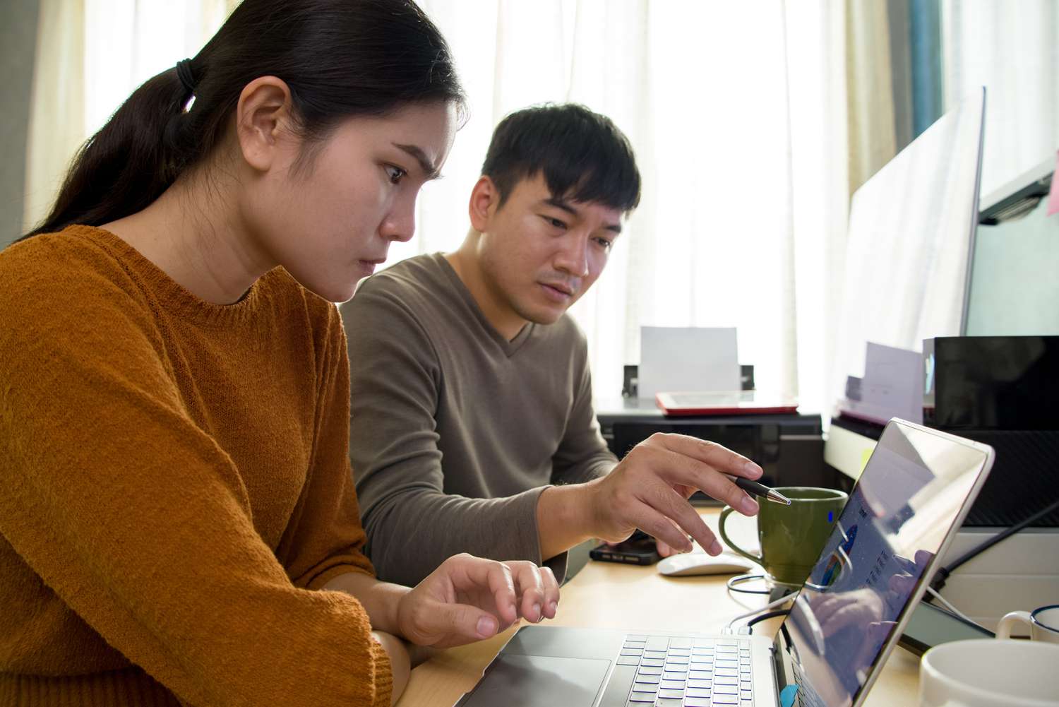 Today's Refinance Rates by State – Mar. 27, 2025 4 August 29, 2025 8:21 pm Today's Refinance Rates by State – Mar. 27, 2025 Young couple at home looking seriously at financial documents and a laptop
