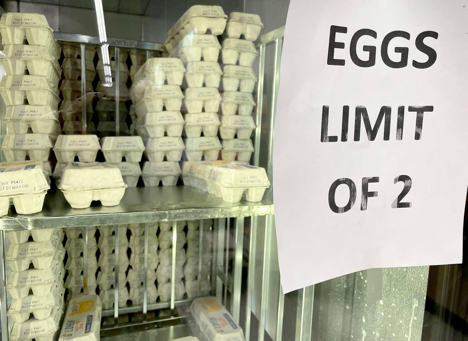 Cal-Maine stock falls as DOJ egg probe overwhelms sales, profits 3 July 19, 2025 8:03 am Cal-Maine stock falls as DOJ egg probe overwhelms sales, profits A refrigerator full of egg cartons has a sign that says "Eggs Limit of 2" on the door.