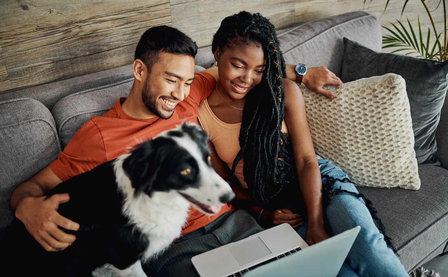 Mortgage rates for 30-years drop from 4-week high - March. 18, 2025 3 April 20, 2025 12:19 am Mortgage rates for 30-years drop from 4-week high - March. 18, 2025 A young couple looks at their laptop together at home on their couch.