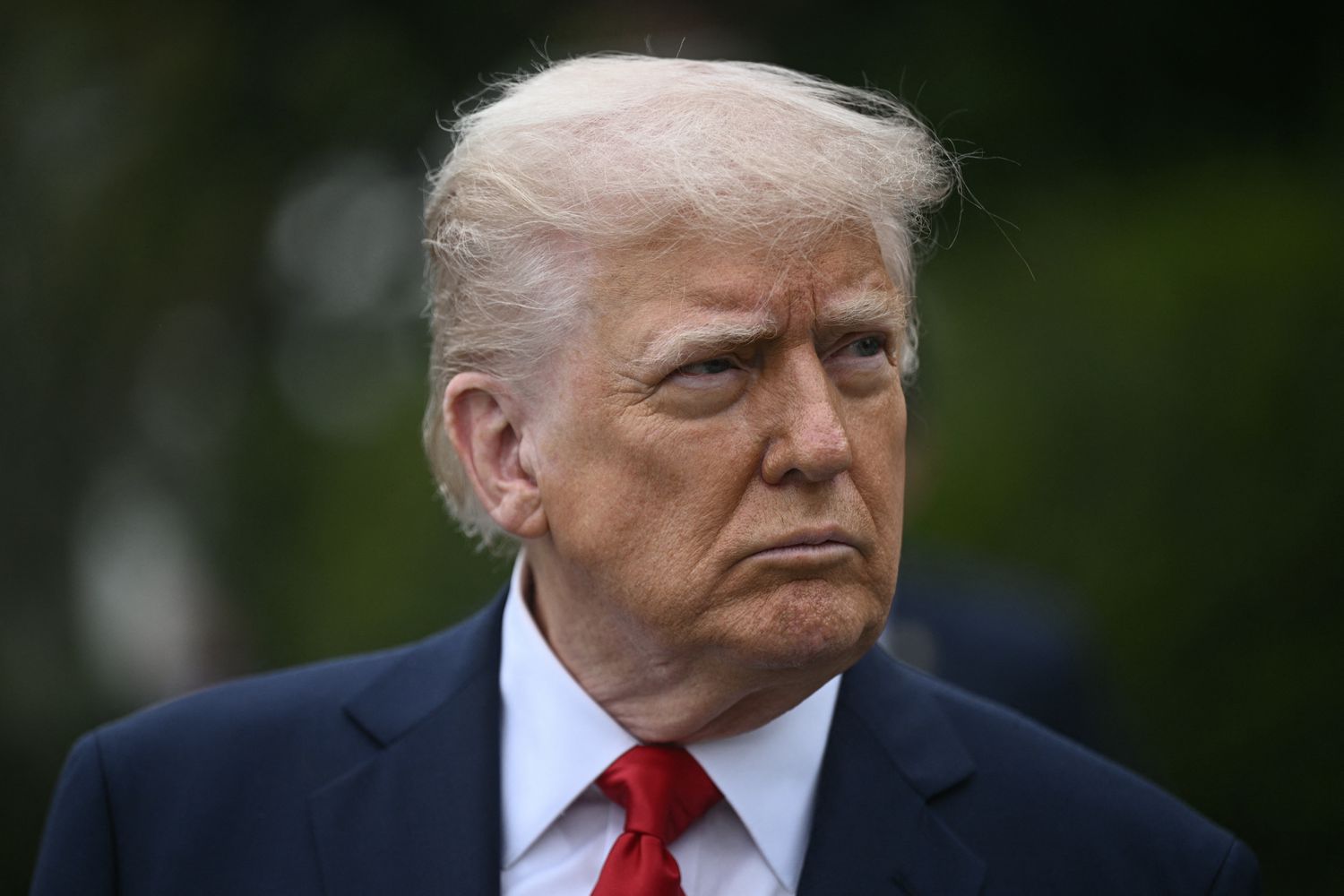 Gold Hits a New All-Time High As Trump Feuds with China and Fed 3 June 14, 2025 10:48 am Gold Hits a New All-Time High As Trump Feuds with China and Fed President Donald Trump at the annual Easter Egg Roll on the South Lawn of the White House in Washington, D.C. on April 21, 2025