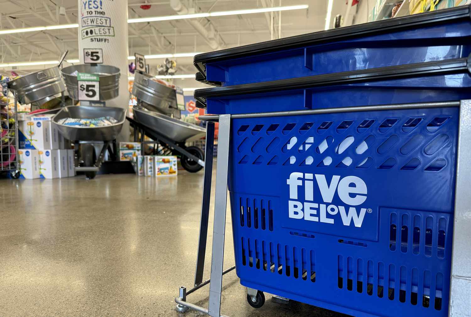 Five Below Stock Jumps after News of Strong First Quarter 3 June 14, 2025 11:01 am Five Below Stock Jumps after News of Strong First Quarter Shopping carts are stacked in a Five Below store.