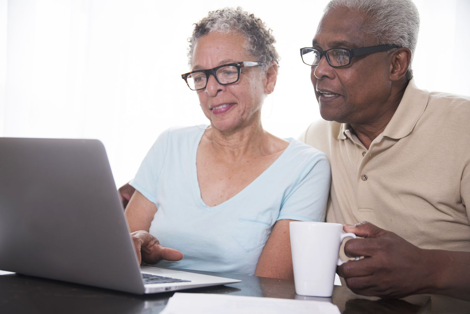 These 3 States Have At present's Lowest Refinance Charges - Could 2, 2025 4 August 29, 2025 8:19 pm These 3 States Have At present's Lowest Refinance Charges - Could 2, 2025 Older couple sitting at a table at home and looking at online mortgage refinance rates