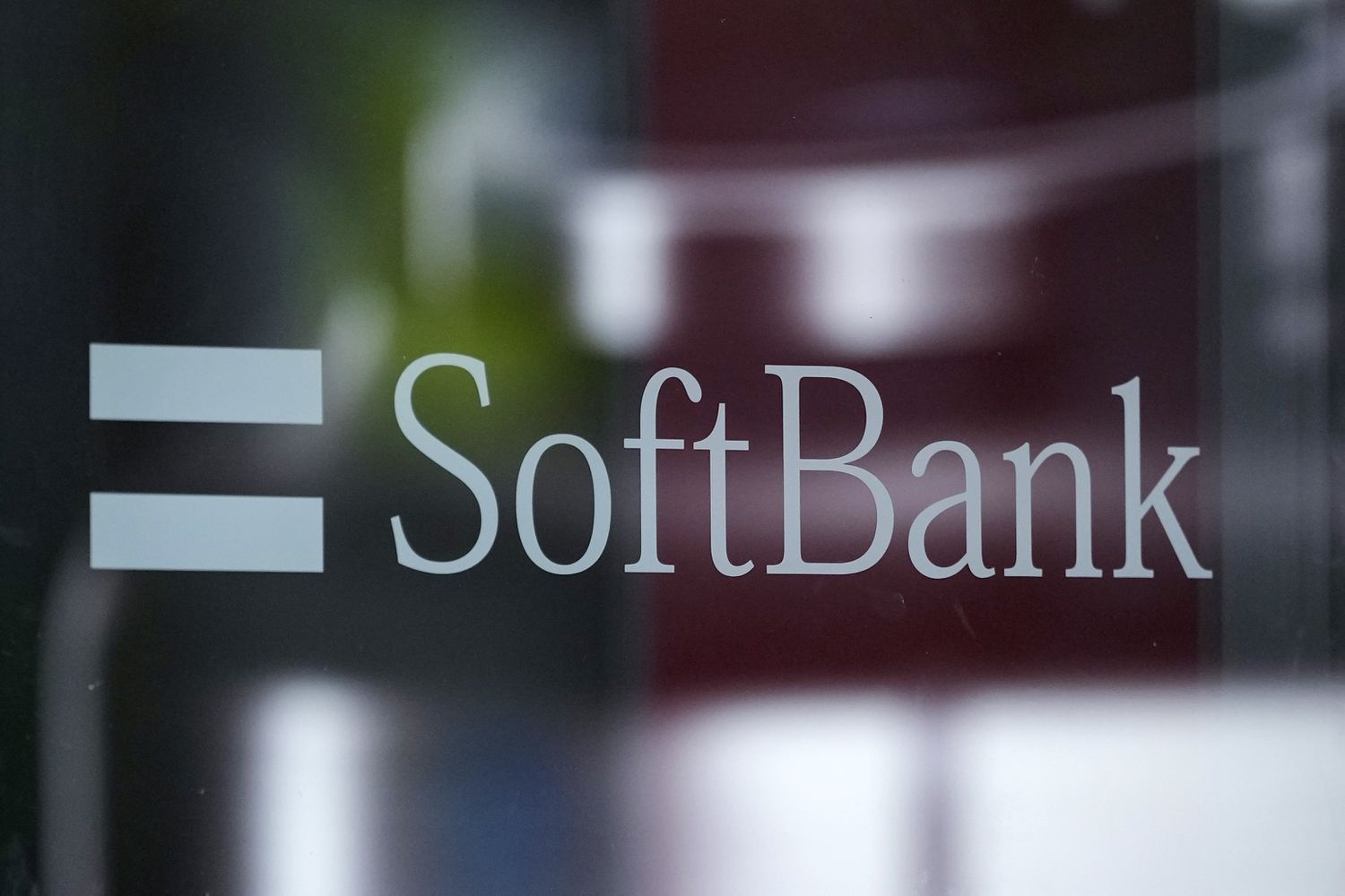 SoftBank Signs $6.5B Agreement to Buy US Chip Designer, Ampere 3 April 19, 2025 7:34 pm SoftBank Signs $6.5B Agreement to Buy US Chip Designer, Ampere SoftBank