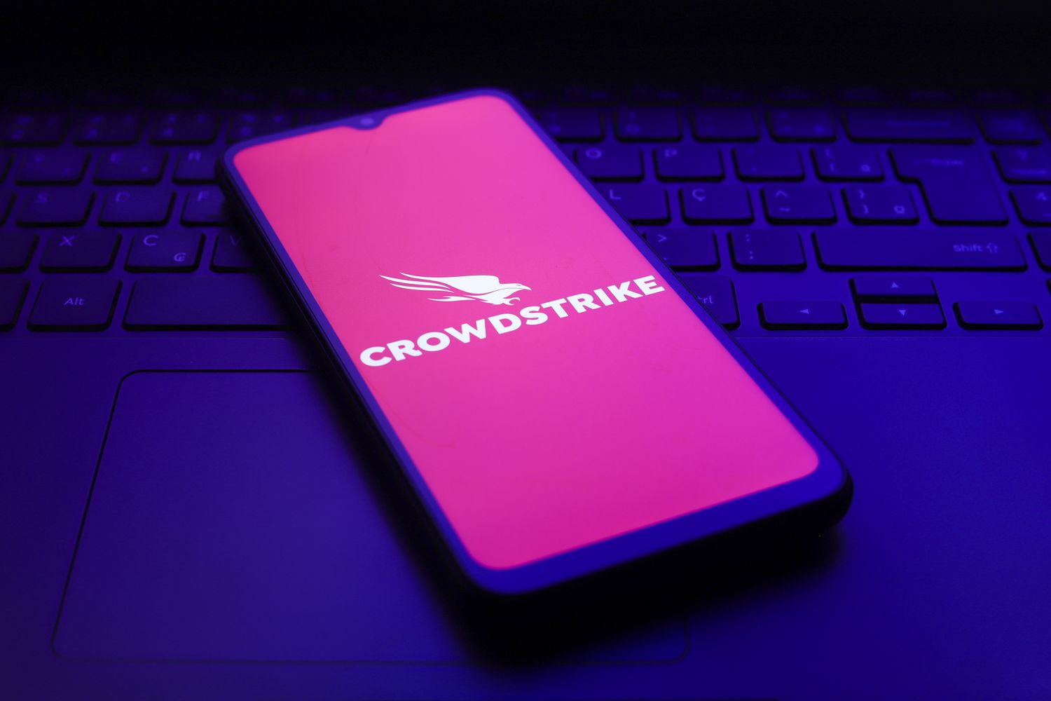 Top Stock Movers: CrowdStrike Wynn Resorts KB Home and More 4 June 13, 2025 4:34 am Top Stock Movers: CrowdStrike Wynn Resorts KB Home and More CrowdStrike logo appears on the screen of a smartphone