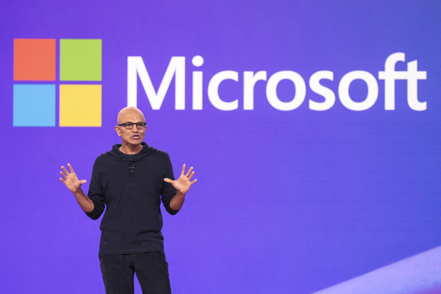 S&P Gains and Losses: Index Rises after Strong Start to Big Tech Earnings 3 June 16, 2025 4:23 pm S&P Gains and Losses: Index Rises after Strong Start to Big Tech Earnings Microsoft CEO Satya Nadella speaks during the Microsoft Build conference at Seattle Convention Center Summit Building in Redmond, Washington, on May 21, 2024