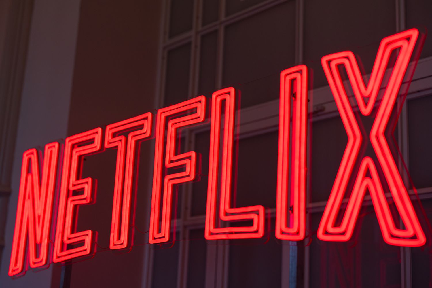 What Analysts Say About Netflix Stock Ahead Of Earnings 3 July 27, 2025 5:30 pm What Analysts Say About Netflix Stock Ahead Of Earnings Red neon "Netflix" sign