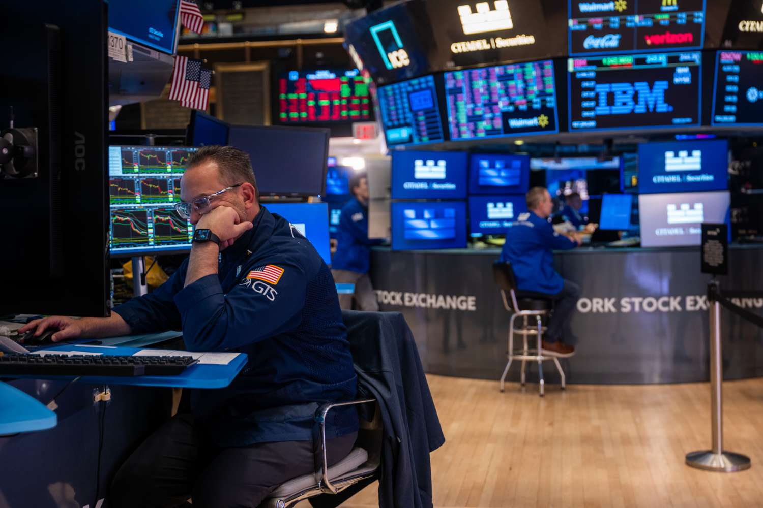 Stock Market Opening: 5 Things You Need to Know 3 June 16, 2025 4:49 pm Stock Market Opening: 5 Things You Need to Know Traders work on the floor of the New York Stock Exchange