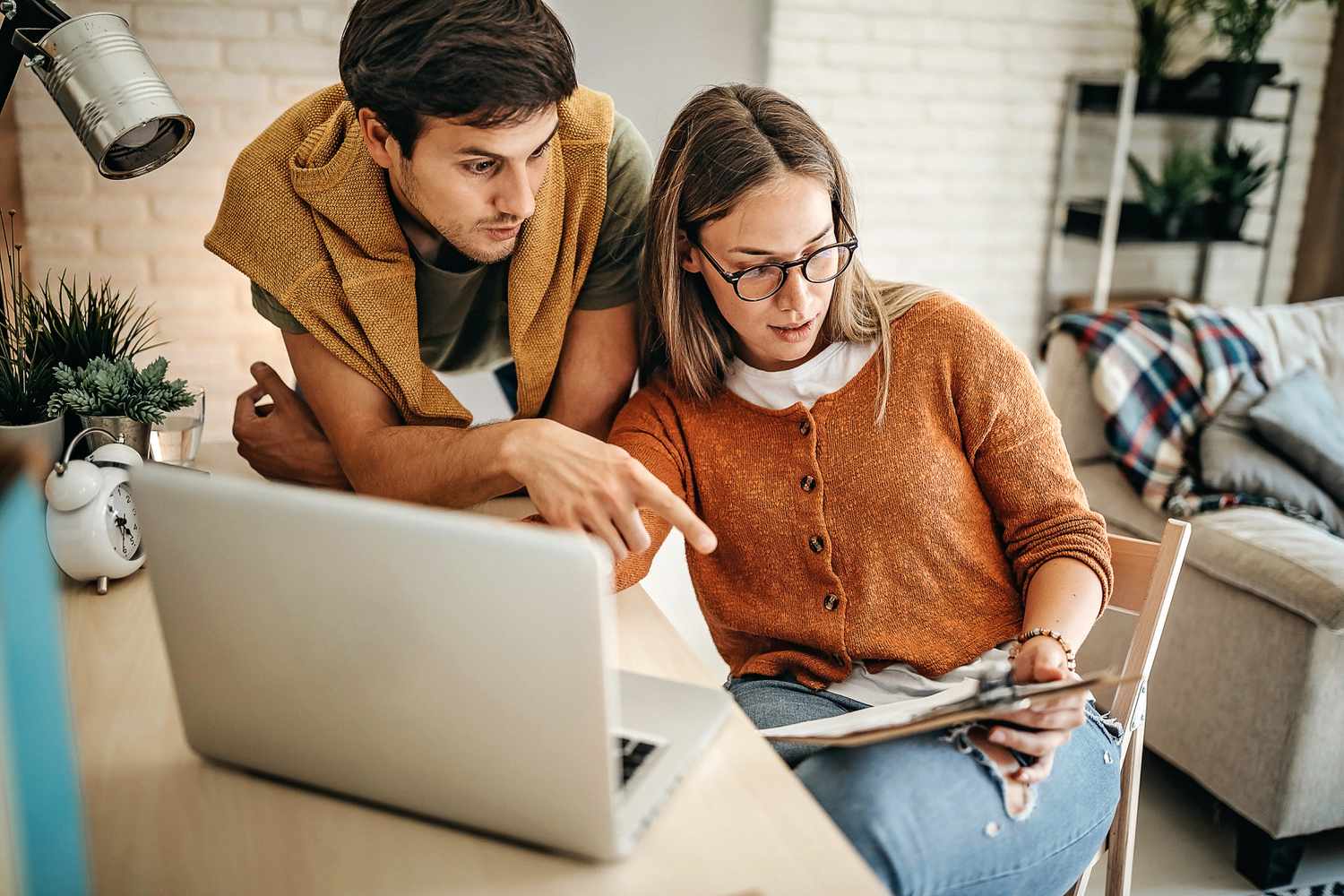 Spring House Hunting? Here's how your monthly payment could look at today's rates 3 June 14, 2025 10:31 am Spring House Hunting? Here's how your monthly payment could look at today's rates Young couple at home looking together at a laptop and documents