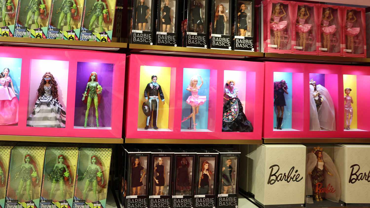 'Purchase Your Youngsters' Christmas Presents At present': Tariffs Might Hike Toy Costs 3 June 16, 2025 4:25 pm 'Purchase Your Youngsters' Christmas Presents At present': Tariffs Might Hike Toy Costs Barbies for sale at FAO Schwarz toy store in New York City on April 8, 2025. US toy group Mattel, the maker of Barbie dolls and Hot Wheels cars, has said that it may have to raise prices as it imports components from China, following US President Donald Trump's threats to hit China with additional tariffs.