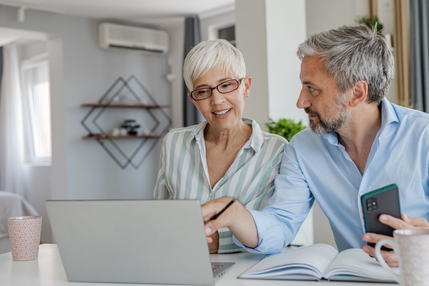 30-Year mortgage rates jump to highest level since Feb. - Mar. 19, 2025 3 April 19, 2025 11:52 pm 30-Year mortgage rates jump to highest level since Feb. - Mar. 19, 2025 Mature couple looking at finances on laptop at home.