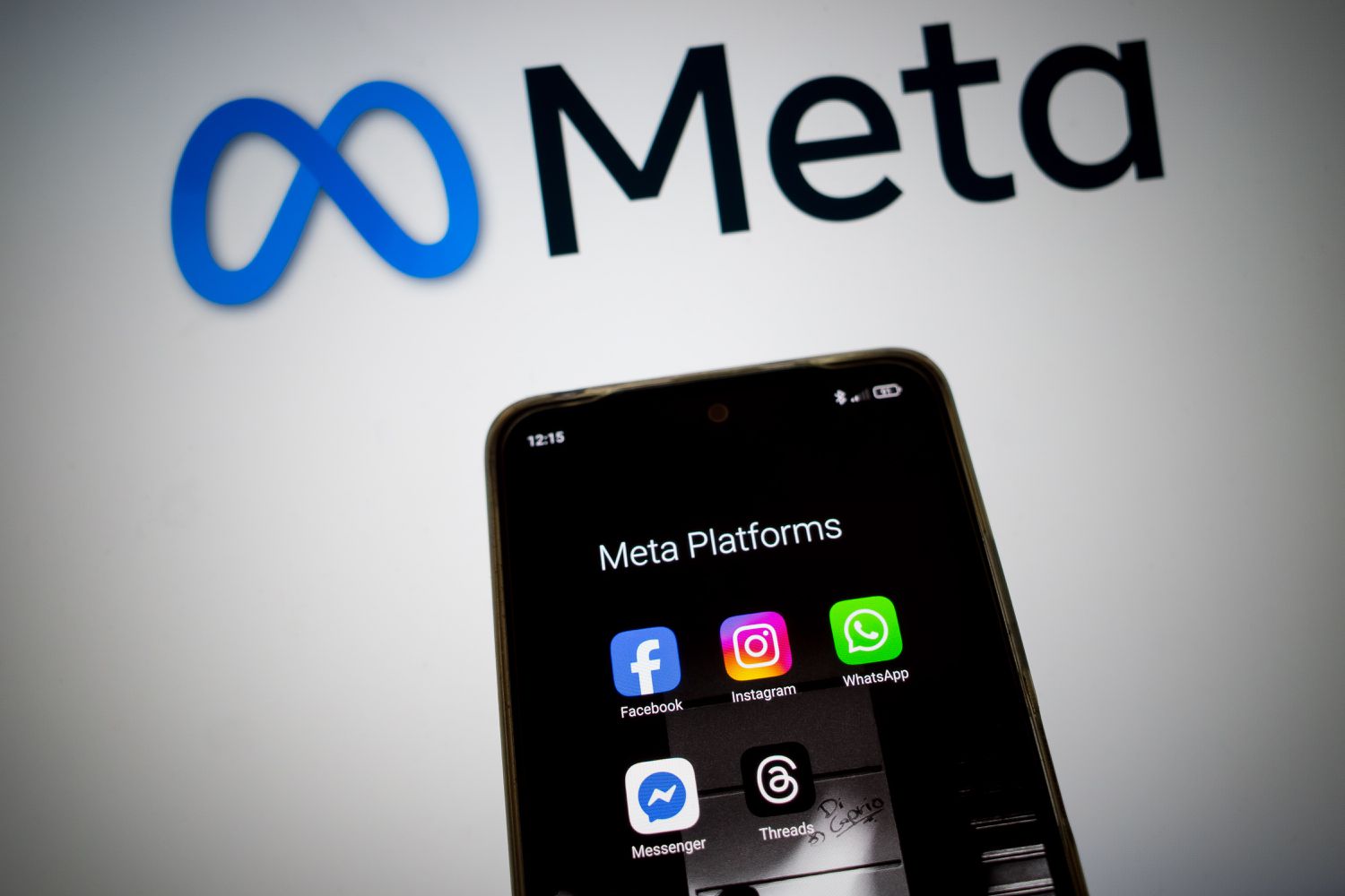 Meta Stocks Rise as Wall Street Bullishness Increases 4 August 29, 2025 8:21 pm Meta Stocks Rise as Wall Street Bullishness Increases The Meta logo above a mobile device that displays the logos of several social-media apps owned by the company.
