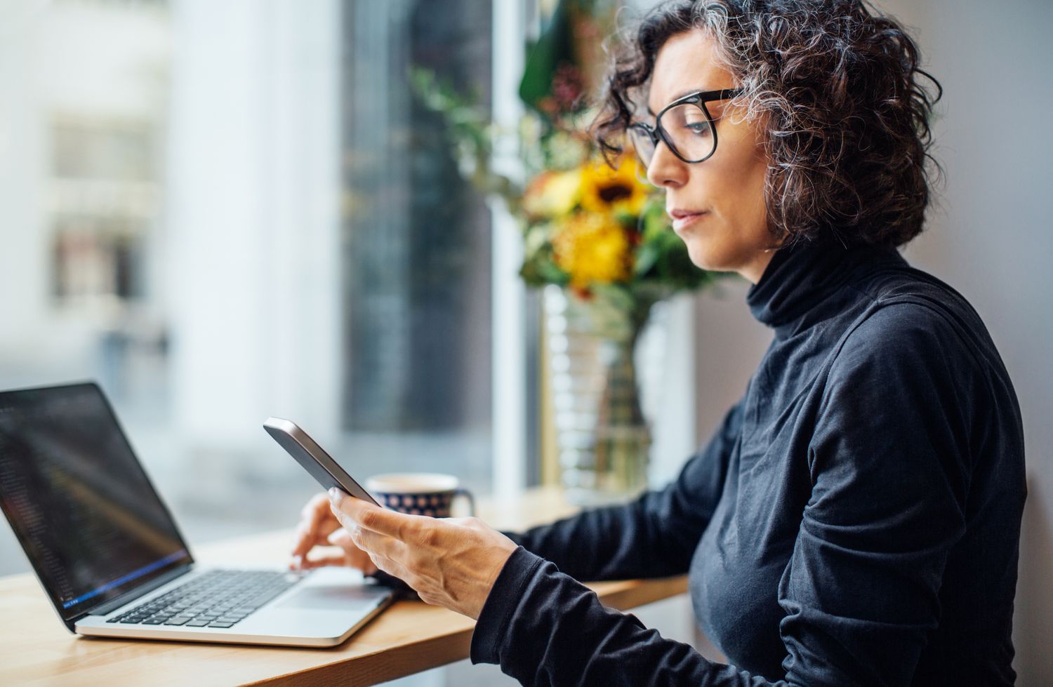 Top CDs today, April 30, 2025: New Offer Raises Leading 2-Year Rates to 4.40% 3 June 10, 2025 7:20 pm Top CDs today, April 30, 2025: New Offer Raises Leading 2-Year Rates to 4.40% Mature businesswoman sitting at cafe looking at her cell phone while working on laptop computer.