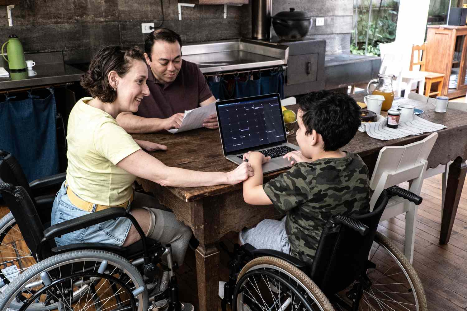 Best Long-Term Disability Insurance Companies 30 June 16, 2025 4:42 pm Best Long-Term Disability Insurance Companies A family doing research together in their kitchen about the best companies for long-term disability insurance.