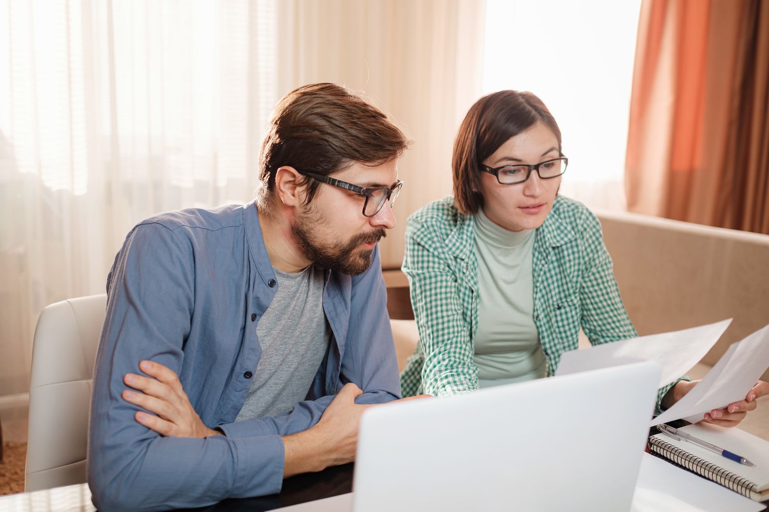 Today's Mortgage Rates by State – Mar. 28, 2025 3 June 14, 2025 10:52 am Today's Mortgage Rates by State – Mar. 28, 2025 Young couple sitting at their dining room table and looking at mortgage documents and a laptop