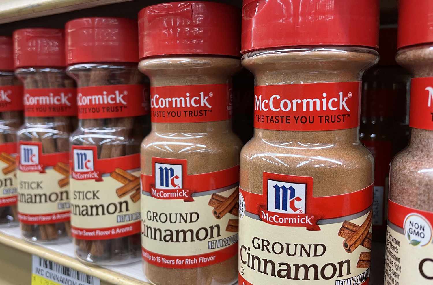 Spice maker McCormick misses expectations in earnings 3 June 14, 2025 5:28 am Spice maker McCormick misses expectations in earnings McCormick spices